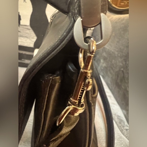 COACH Vintage Leather Handbag - Picture 4 of 11